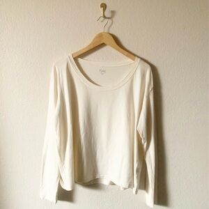 Flax Women's Cream Long Sleeve Top